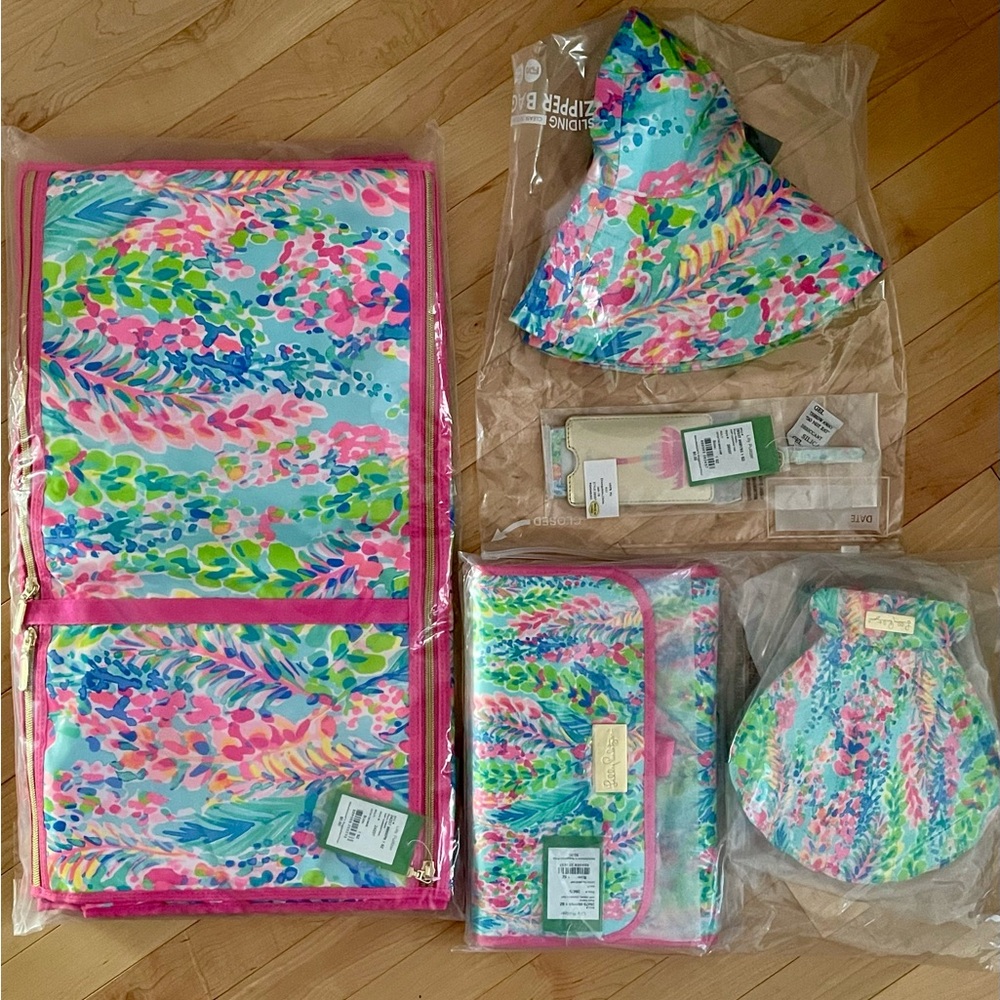 Lilly Pulitzer Travel Set Catch The Wave - Picture 1 of 16